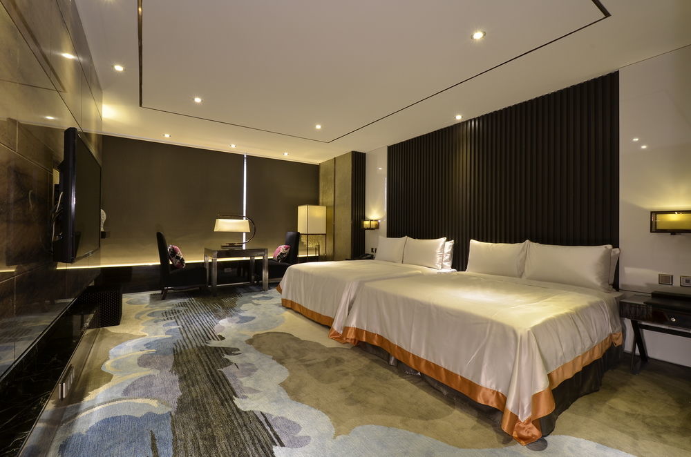冠月精品旅館-Puli Ease Hotel Zewnętrze zdjęcie
